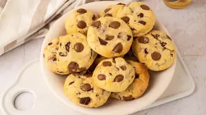 Chocolate Chip Cookies